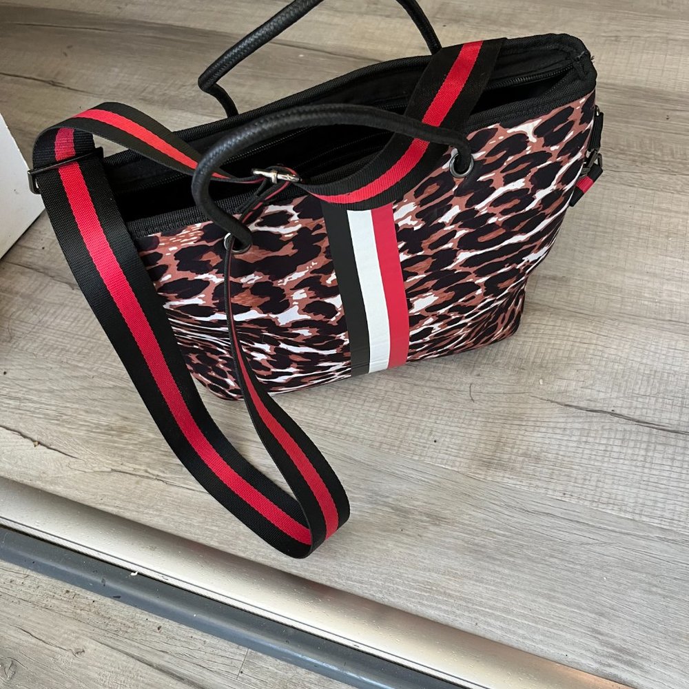 Haute Shore LEOPARD PRINT Tote Purse Leopard/ Red/Black Stripe Bag. - Picture 3 of 5